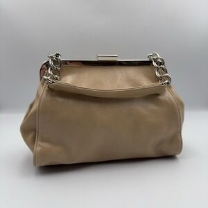 Amanda Smith Tan Hand‎ Bag Purse w/silver chain